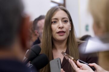 El PP ve una “tomadura de pelo” las explicaciones de Zapatero: “No ha respondido ninguna pregunta”