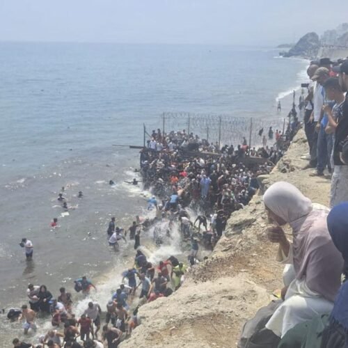 Una sentencia del Supremo provoca un alud de migrantes en Ceuta y obliga a activar al Ejército