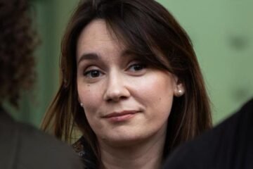 Francia congela los haberes de la periodista rusa Xenia Fedorova