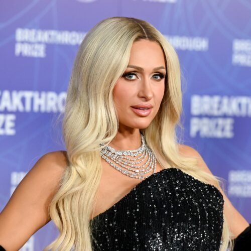 Paris Hilton celebra el cierre del internado en el que denunció haber sufrido abusos: “Por fin ha llegado la noticia por la que he luchado y rezado”