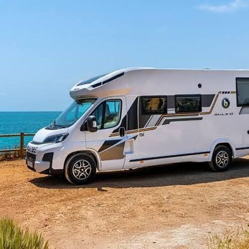 La DGT se pone firme: dónde encontrarás límites  o prohibiciones para acampar o liberar aguas con tu autocaravana