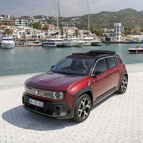 Probamos el Renault 4 Plein Sud, un descapotable eléctrico para refrescar el verano