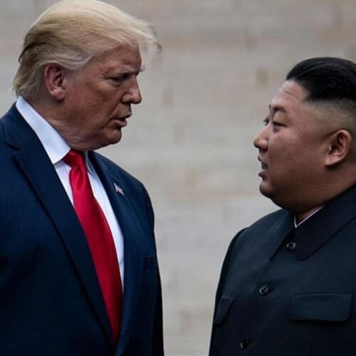 Trump reduce los ejercicios militares con Corea del Sur por su buena relación con Kim Jong Un