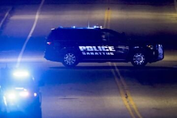 Varios pistoleros siembran el pánico en la universidad de Virginia y hieren a cinco personas