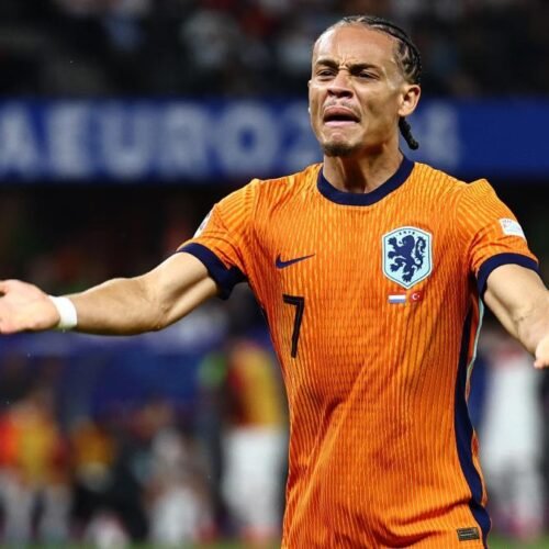 Xavi Simons reacciona al fichaje de Xavi Hernández por Países Bajos con una foto que emociona al barcelonismo