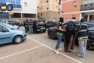Cien detenidos, nueve imanes expulsados y un 70% de condenas por yihadismo en España en 2025
