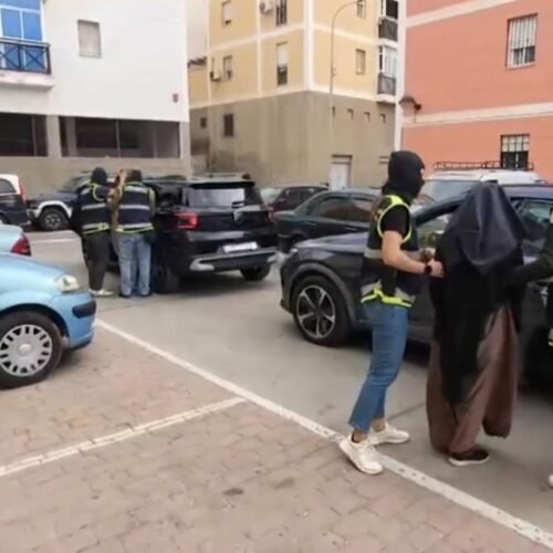 Cien detenidos, nueve imanes expulsados y un 70% de condenas por yihadismo en España en 2025