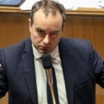 La fiscalía de París investiga los suicidios entre el personal del primer ministro