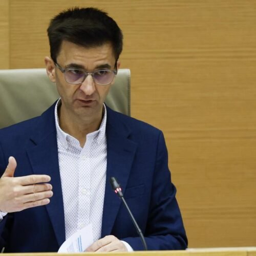 José Pablo López responde a los insultos recibidos por la cobertura “inclusiva” del eclipse en RTVE: “El odio en las redes a veces tapa el sol”