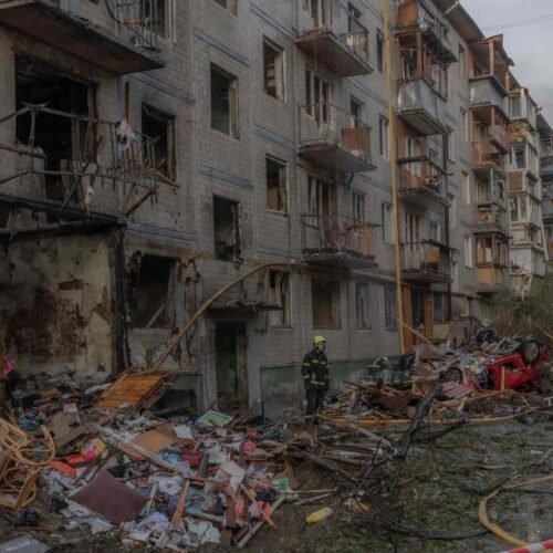 Nueve muertos en un nuevo ataque ruso con misiles balísticos contra Kyiv