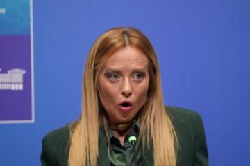 Meloni aprovecha la crisis de Ceuta para impulsar su agenda migratoria
