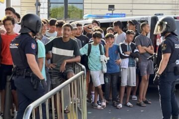 El Gobierno defiende su actuación en Ceuta ante el giro migratorio en el seno de la UE
