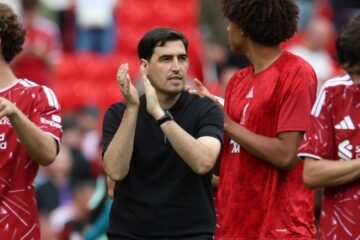 Amazon y Facebook ‘se unen’ para comprar acciones del Liverpool