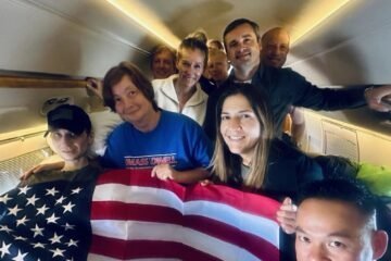 Rusia libera al exmarine estadounidense Robert Gilman, gravemente enfermo, tras cuatro años de prisión