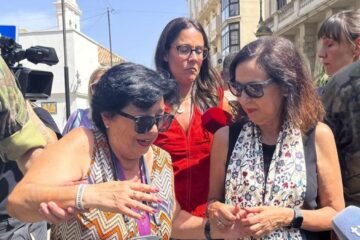 Robles advierte a Marruecos: “Ceuta y Melilla no se tocan. Son españolísimas”