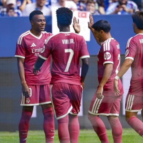 El Real Madrid se gusta ante el Schalke con un Mbappé comprometido