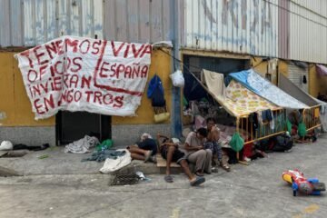 La doble cara de la crisis en Ceuta: inmigrantes enfermos en la calle y camas hospitalarias libres
