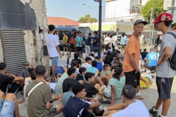 Sanidad convoca el lunes a las comunidades autónomas para suministrar vacunas a Ceuta
