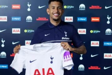 Savinho se marcha del Manchester City y firma como nuevo jugador del Tottenham