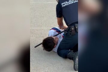Joan Laporta llama y se interesa por el menor que fue golpeado por la Policía en Elche