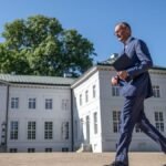 Friedrich Merz ante el peligro: el canciller de Alemania afronta la pujanza de la ultraderecha debilitado por las crisis de agosto