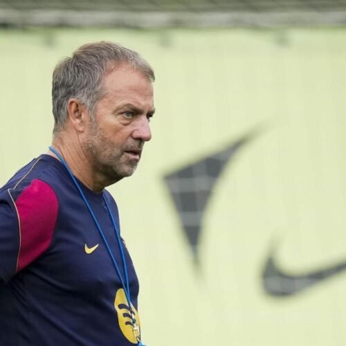 Flick sobre Julián Álvarez: “El club tiene que pensar en el futuro, no solo en el presente”