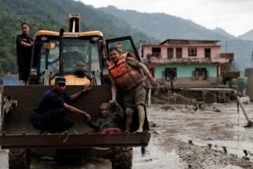 El derrumbe de un glaciar podría haber provocado la mortífera crecida repentina en Nepal