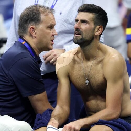 Djokovic cae por primera vez en el estreno del US Open entre vómitos y calambres