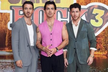 Un disco fallido, un campamento rockero y un nuevo estatus de leyenda: así han logrado los Jonas Brothers mantenerse en la cima