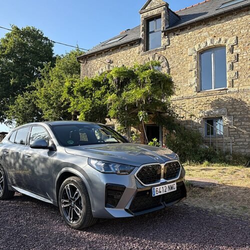 Cruzar Francia a bordo del nuevo BMW X2 sDrive 18d: De Barcelona a las costas de Bretaña y Normandía
