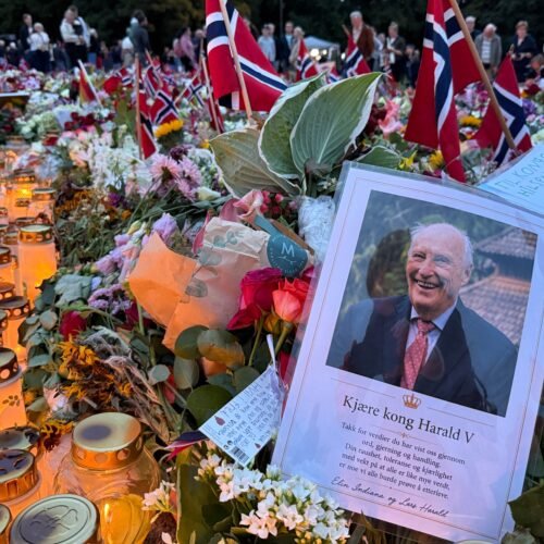Así será el funeral del rey Harald de Noruega: ceremonia en la catedral de Oslo, un minuto de silencio nacional e izado de banderas al máximo