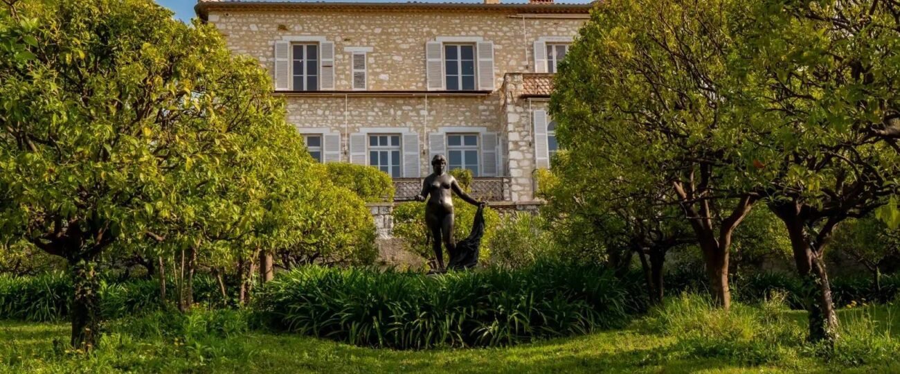 Roban tres obras de arte con un valor de 9 millones de euros del museo Renoir de Cagnes-sur-Mer (Francia)