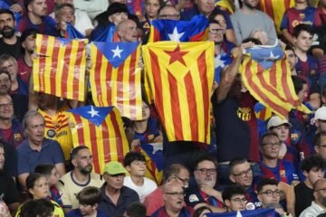 El Europa denuncia una “actuación policial desproporcionada” con un hincha por una estelada