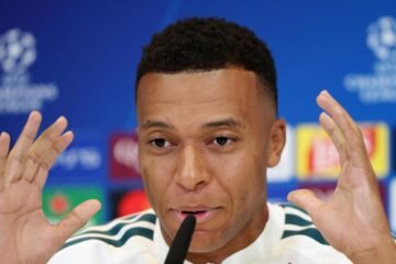 Mbappé: “¿Mejorar en defensa? Yo meto más goles que Raphinha y Dembélé”