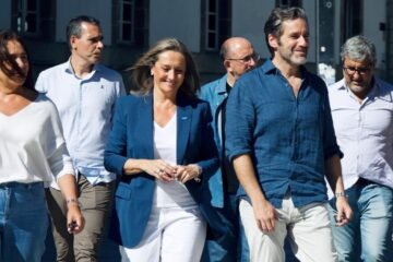 Feijóo y Abascal aprovechan la crisis de Ceuta para reforzar su relación