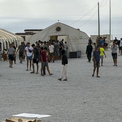 La Audiencia Nacional ordena a Tranportes paralizar el campamento para migrantes en Ceuta