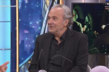 José Coronado destapa una faceta desconocida de su pasado: “Había que ganarse la vida, esos fueron mis comienzos”