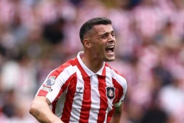 Suiza aparta a Xhaka tras confesar que falsificó un certificado de vacunación contra la covid-19 durante la pandemia