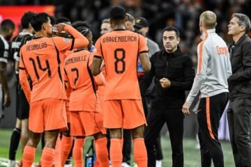 Xavi ya imprime su sello para conseguir un empate de quilates ante Klopp