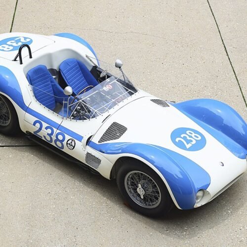 Un Maserati Tipo 61 ‘Birdcage’ bate el récord mundial tras venderse por 4,24 millones de dólares en Pebble Beach