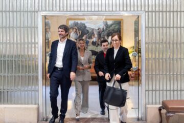 Sumar acelera su Frente Amplio y fija el 17 de octubre para su lanzamiento