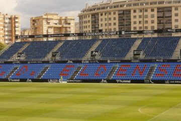 Messi se convierte oficialmente en el propietario del CD Eldense, de Segunda División
