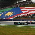 Soberbio triunfo de Verstappen en Sepang tras el esperpento; gran Alonso, 8.º