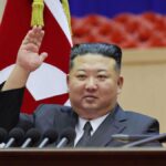 Kim Jong Un cruza a China en una visita relámpago