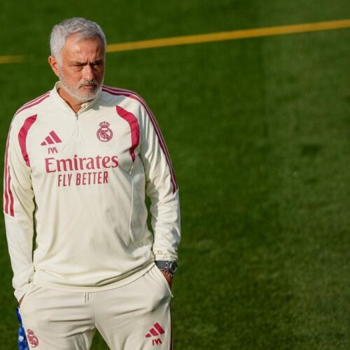 Mourinho regresa sin disfraz